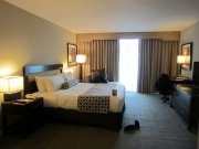 wysoki standard pokoju hotelowego